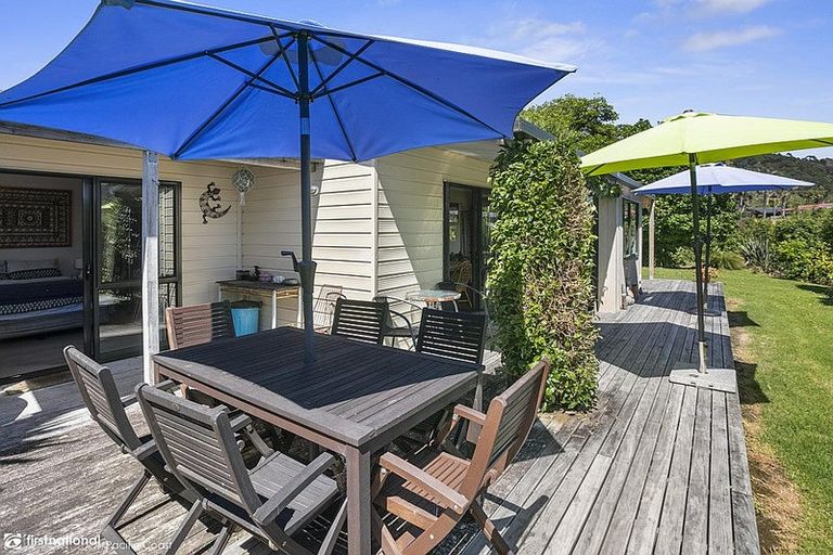 Photo of property in 17 Palm Grove, Waihi Beach, 3611