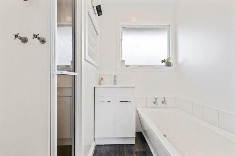 Photo of property in 216 Burwood Road, Burwood, Christchurch, 8083