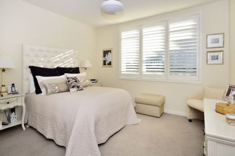 Photo of property in 83 Parkside Drive, Orewa, 0931