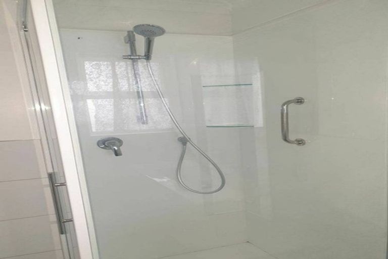 Photo of property in 1 Hurworth Place, College Estate, Whanganui, 4500