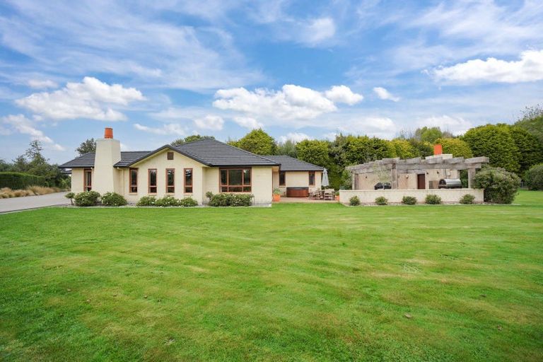 Photo of property in 14 Oreti Road, Otatara, Invercargill, 9879