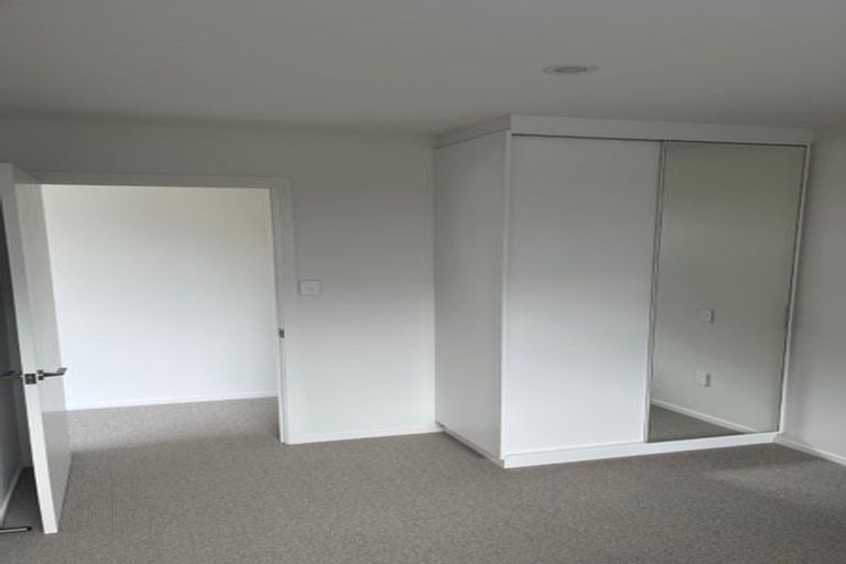 Photo of property in 1/210 Centaurus Road, Saint Martins, Christchurch, 8022
