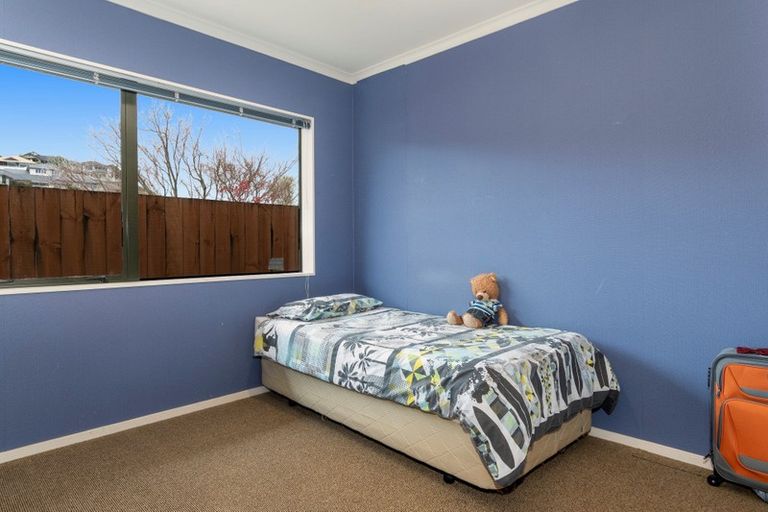 Photo of property in 49 Oteki Park Drive, Welcome Bay, Tauranga, 3112