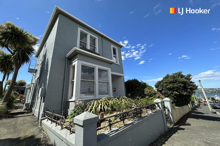 Photo of property in 30 Russell Street, Dunedin Central, Dunedin, 9016