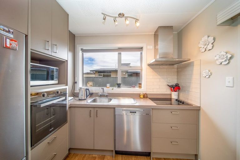 Photo of property in 77 Russell Street, Alexandra, 9320