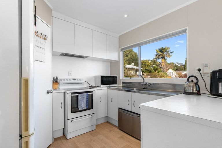 Photo of property in 17a Meander Drive, Welcome Bay, Tauranga, 3112