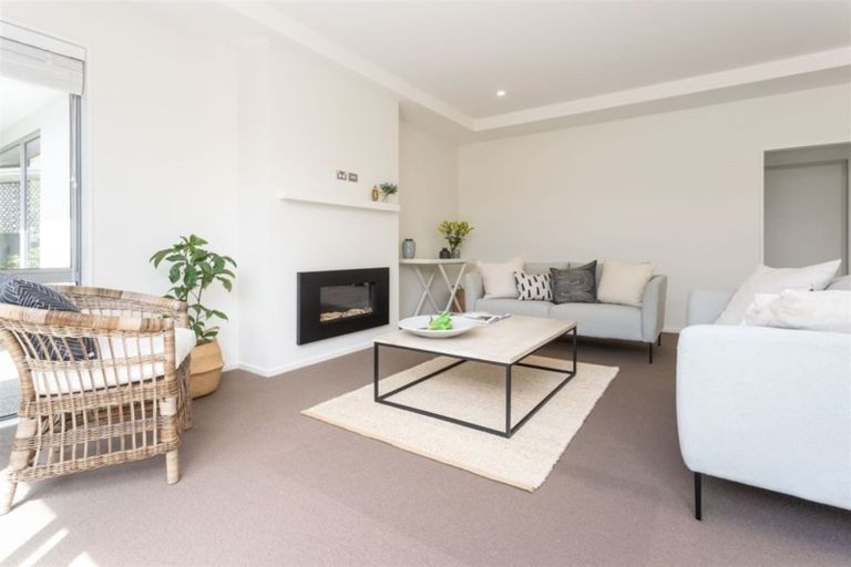 Photo of property in 14 Garreg Road, Fendalton, Christchurch, 8052