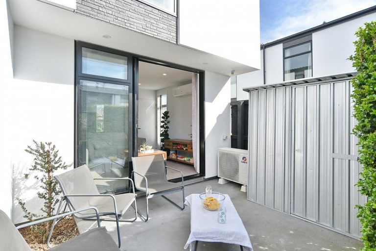 Photo of property in 3/8 New Brighton Road, Shirley, Christchurch, 8061