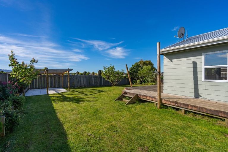 Photo of property in 26 Linwood Drive, Paraparaumu, 5032