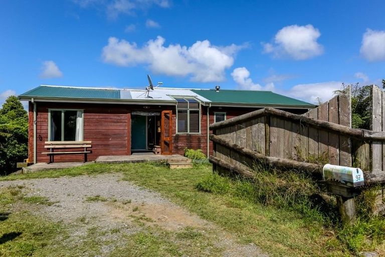 Photo of property in 97 Weld Road Lower, Tataraimaka, New Plymouth, 4374