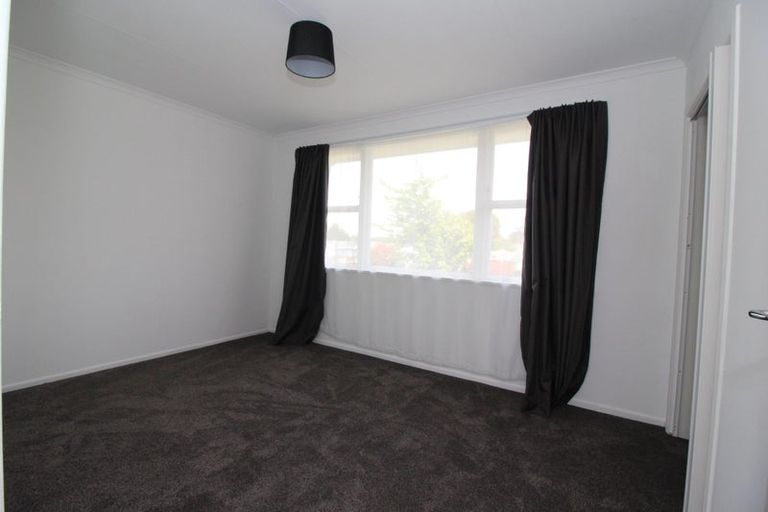 Photo of property in 19 Thompson Street, Tokoroa, 3420