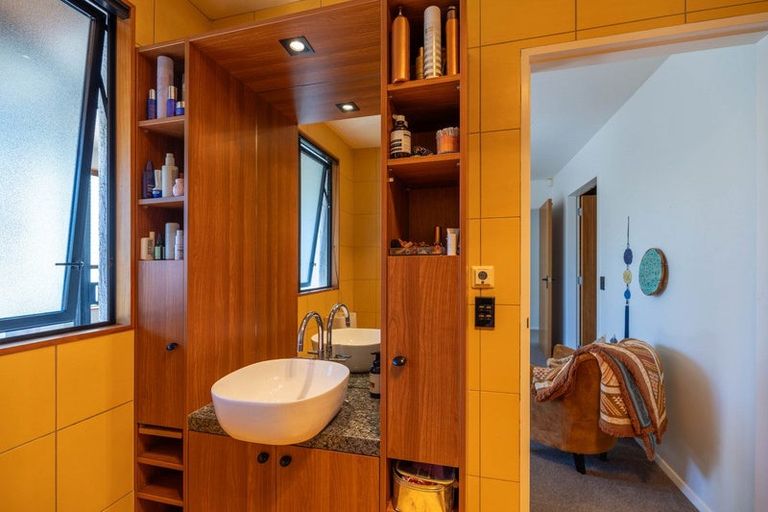 Photo of property in 150 Milne Drive, Paraparaumu, 5032