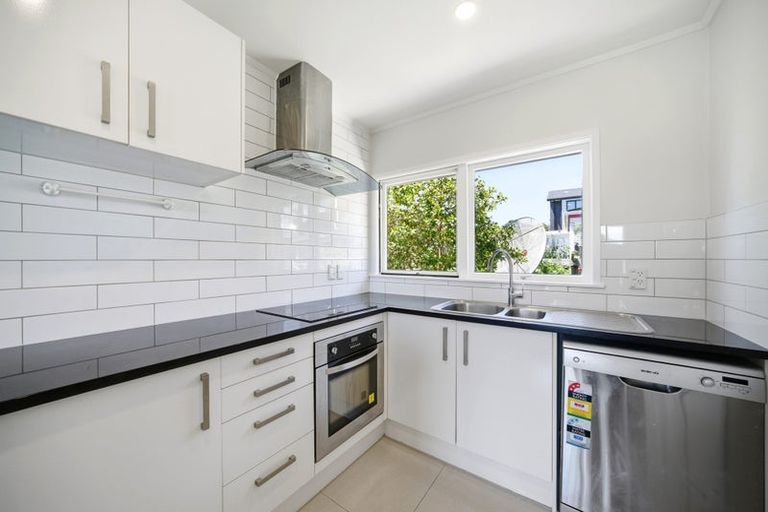 Photo of property in 3/1 Becroft Drive, Forrest Hill, Auckland, 0620