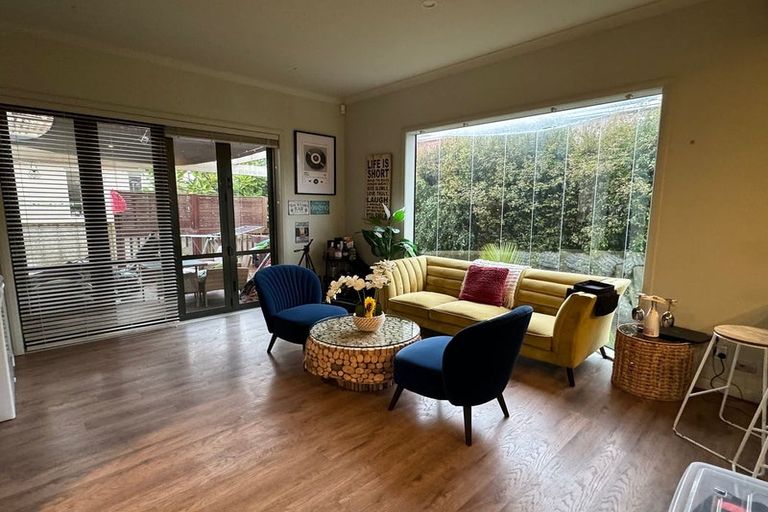 Photo of property in 8 Kingsgate Place, Dannemora, Auckland, 2016