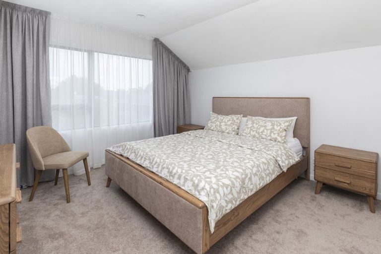 Photo of property in 2/17 Cunningham Place, Halswell, Christchurch, 8025