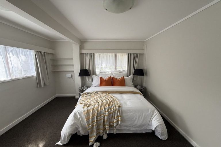 Photo of property in 12 Everard Avenue, Army Bay, Whangaparaoa, 0930