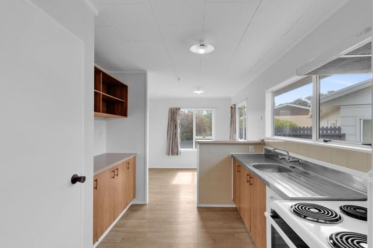 Photo of property in 1 Augustus Earle Place, Pukehangi, Rotorua, 3015