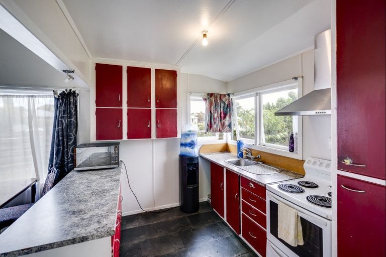 Photo of property in 51 Liverpool Crescent, Flaxmere, Hastings, 4120