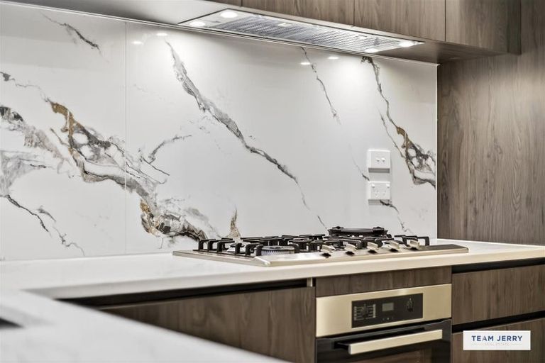 Photo of property in 25 Jandell Crescent, Bucklands Beach, Auckland, 2014