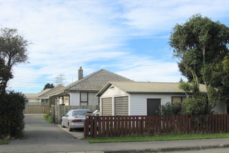 Photo of property in 2/48 Epsom Road, Sockburn, Christchurch, 8042