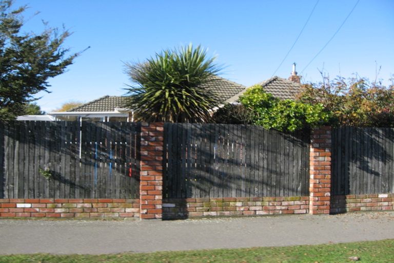 Photo of property in 74 Wattle Drive, New Brighton, Christchurch, 8083
