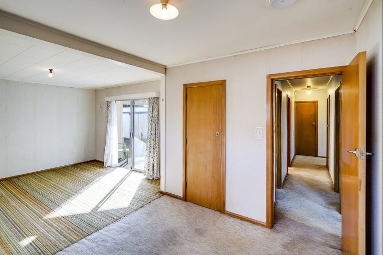 Photo of property in 32 Downing Avenue, Pirimai, Napier, 4112