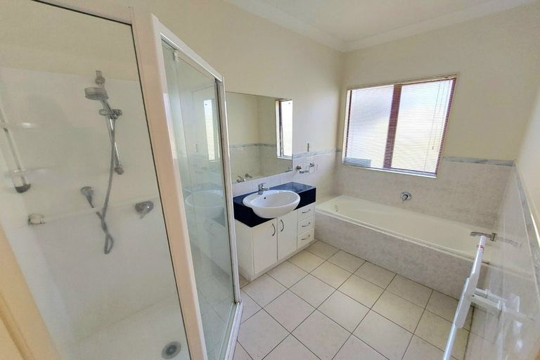 Photo of property in 93 Glendhu Road, Bayview, Auckland, 0629