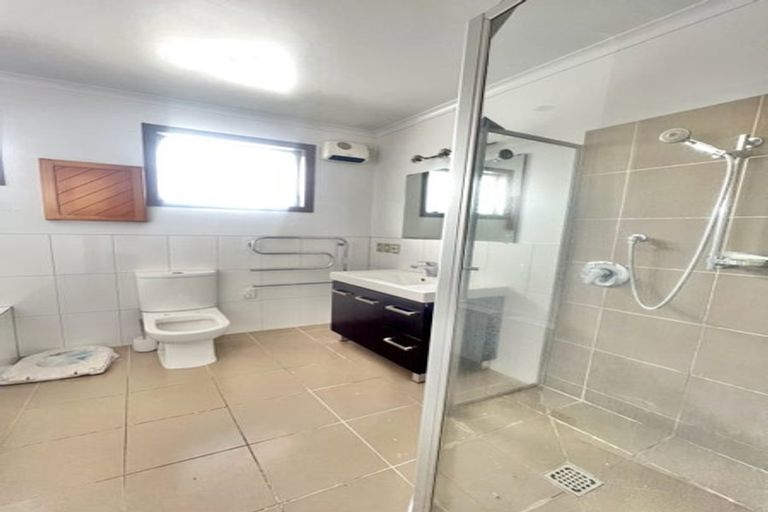 Photo of property in 6 Millen Avenue, Pakuranga, Auckland, 2010