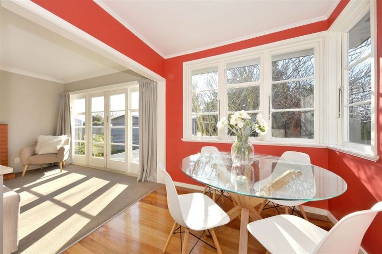 Photo of property in 35 Suva Street, Upper Riccarton, Christchurch, 8041