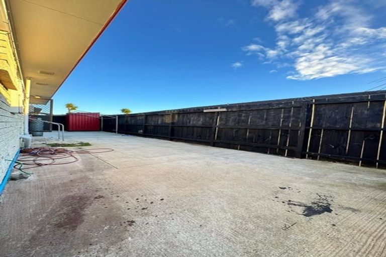 Photo of property in 1/13 Berwyn Avenue, Takanini, 2112