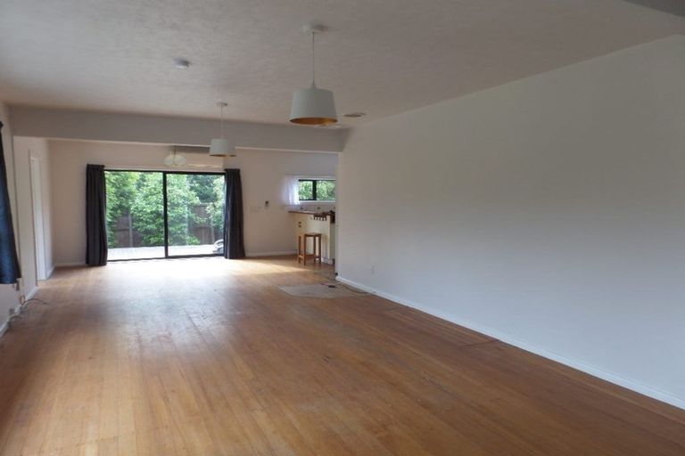 Photo of property in 371 Yaldhurst Road, Russley, Christchurch, 8042