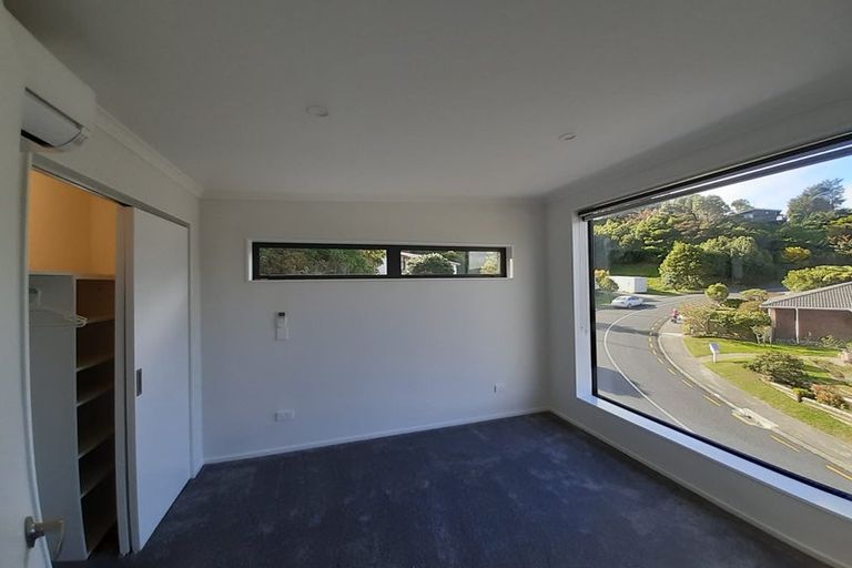Photo of property in 31 Percy Dyett Drive, Karori, Wellington, 6012