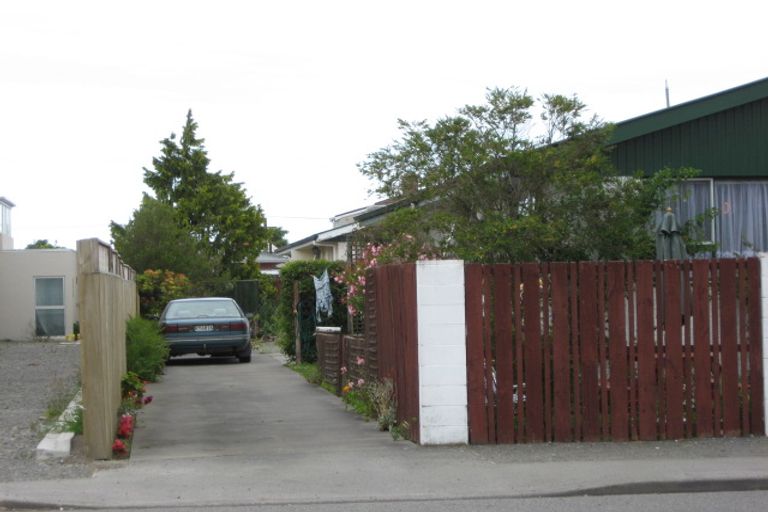 Photo of property in 4/494 Barbadoes Street, Edgeware, Christchurch, 8013