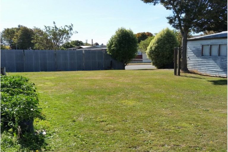 Photo of property in 17 Chipping Lane, Redwood, Christchurch, 8051