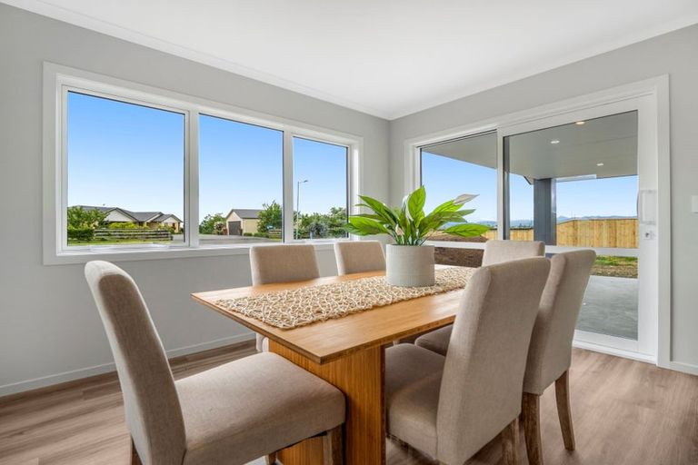 Photo of property in 32 Costello Drive, Ngatea, 3503