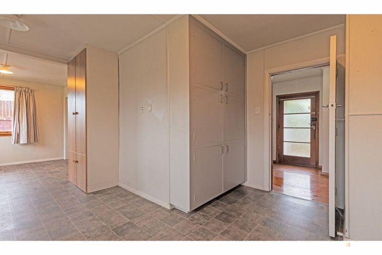 Photo of property in 3 Clifton Terrace, West End, Timaru, 7910