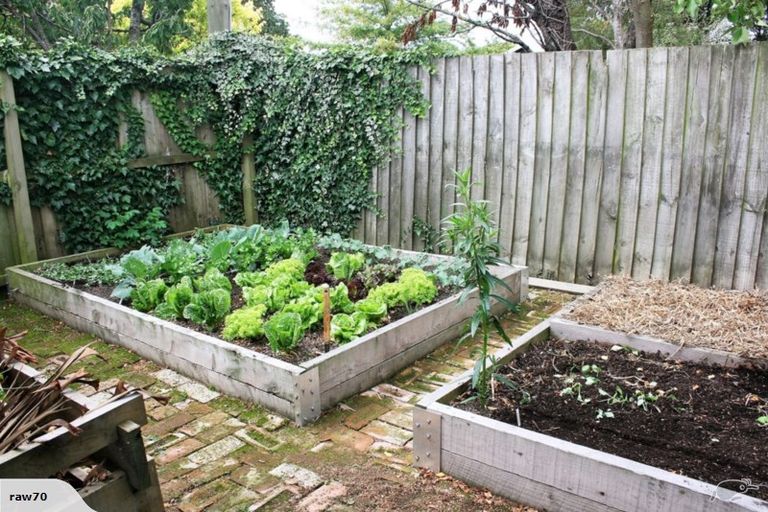 Photo of property in 31 Prossers Road, Saint Martins, Christchurch, 8022