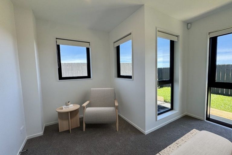 Photo of property in 202e Henwood Road, Westgate, 0814