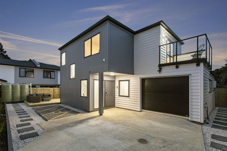 Photo of property in 147d Rathgar Road, Henderson, Auckland, 0610