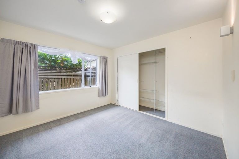 Photo of property in 225 Bleakhouse Road, Mellons Bay, Auckland, 2014