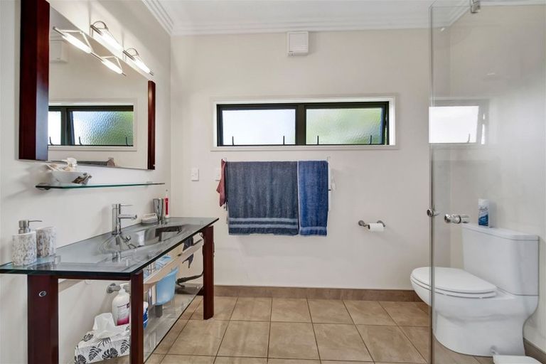 Photo of property in 104b Queens Road, Glen Avon, New Plymouth, 4312