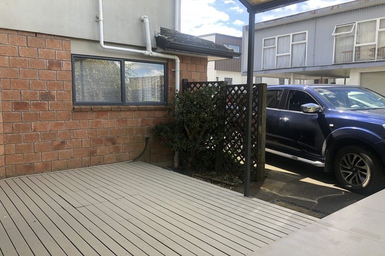 Photo of property in 18 William Roberts Road, Pakuranga, Auckland, 2010