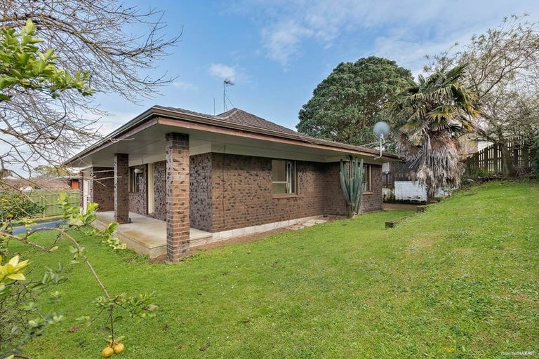 Photo of property in 2/40 Gills Avenue, Papakura, 2110