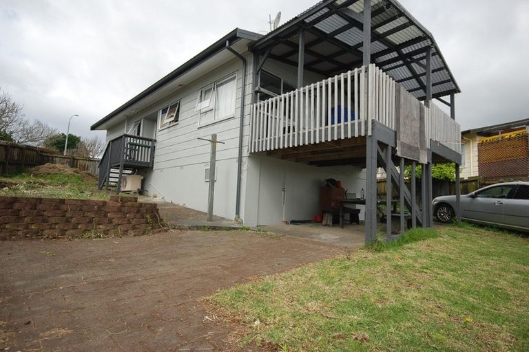 Photo of property in 128 Boundary Road, Clover Park, Auckland, 2019