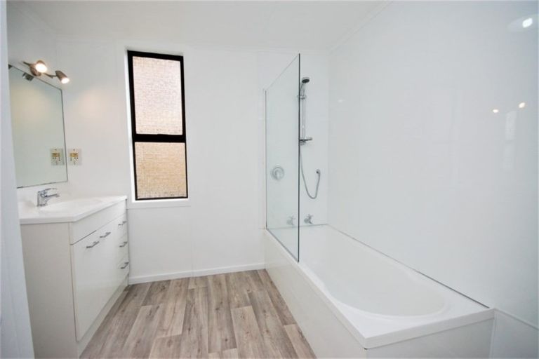 Photo of property in 6a Puia Street, Tauhara, Taupo, 3330