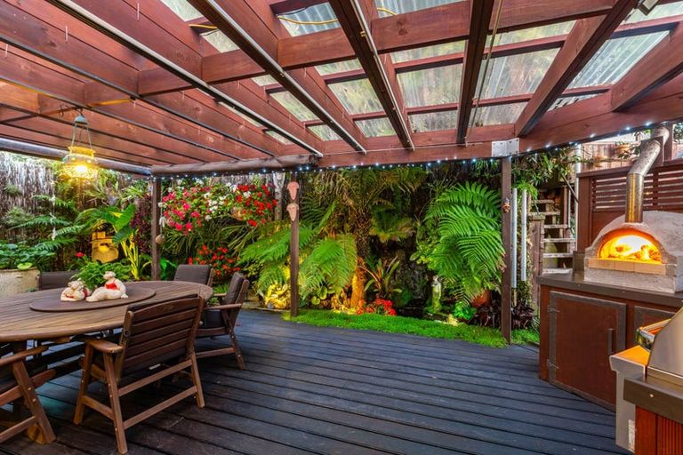 Photo of property in 7 Ocean Parade, Pukerua Bay, 5026