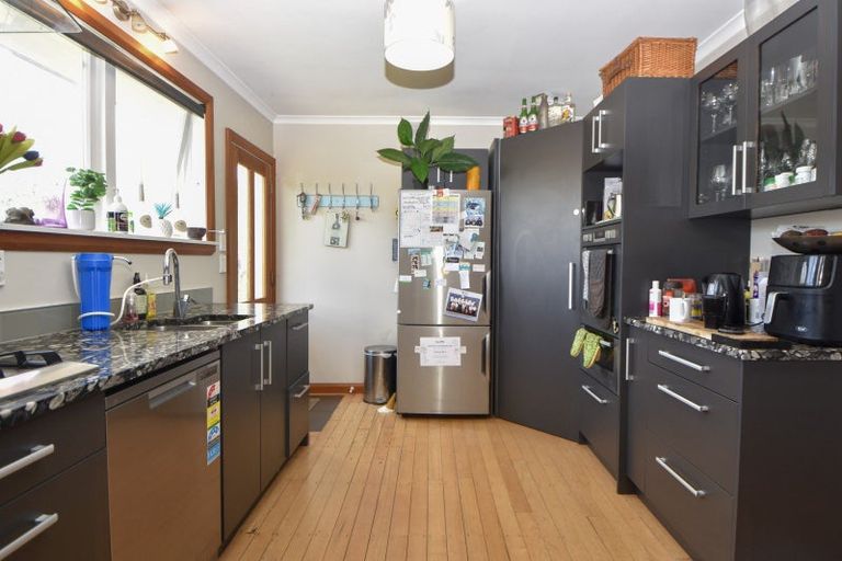 Photo of property in 22 Humphries Street, Greytown, 5712