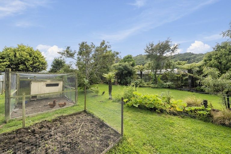 Photo of property in 9 Wright Street, Wainuiomata, Lower Hutt, 5014