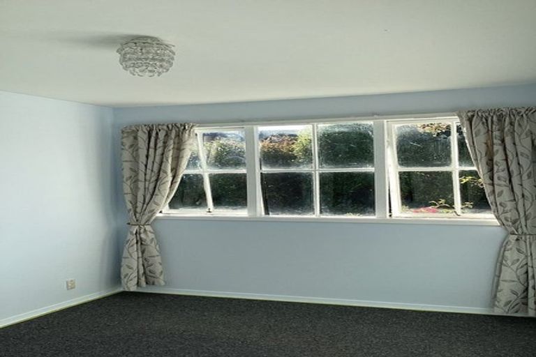 Photo of property in 1/73a Garreg Road, Bryndwr, Christchurch, 8052