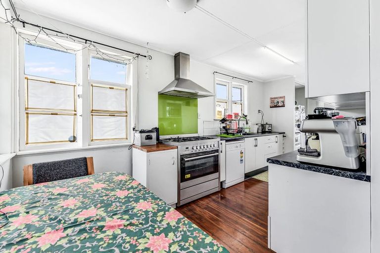 Photo of property in 25 Rawlings Street, Bader, Hamilton, 3206